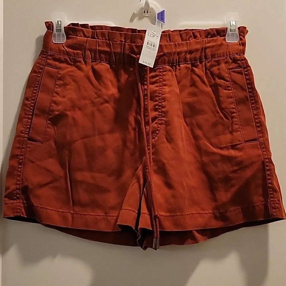 Ann Taylor Paperbag Elastic waist Lyocell Short Rust NWT Small